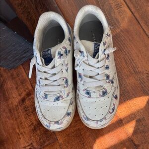 Geox Kids Sneakers - Cream with Blue and Pink Details - Stitch theme